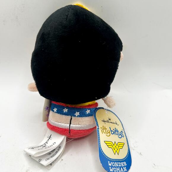 Hallmark DC Comics Itty Bittys WONDER WOMAN Set of 3 Beanie Plush Dolls NWT - Picture 3 of 9